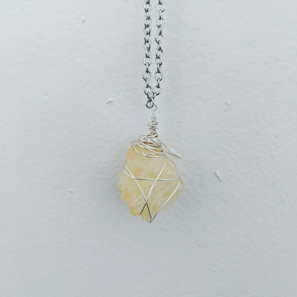 Quartz necklace